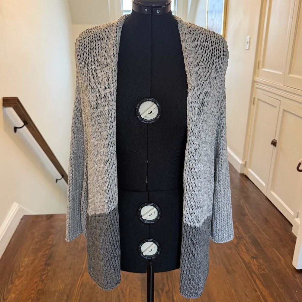 EILEEN FISHER